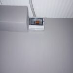 Caja de protección de seguridad eléctrica exterior para sistema de aire acondicionado o placas solares en Valencia