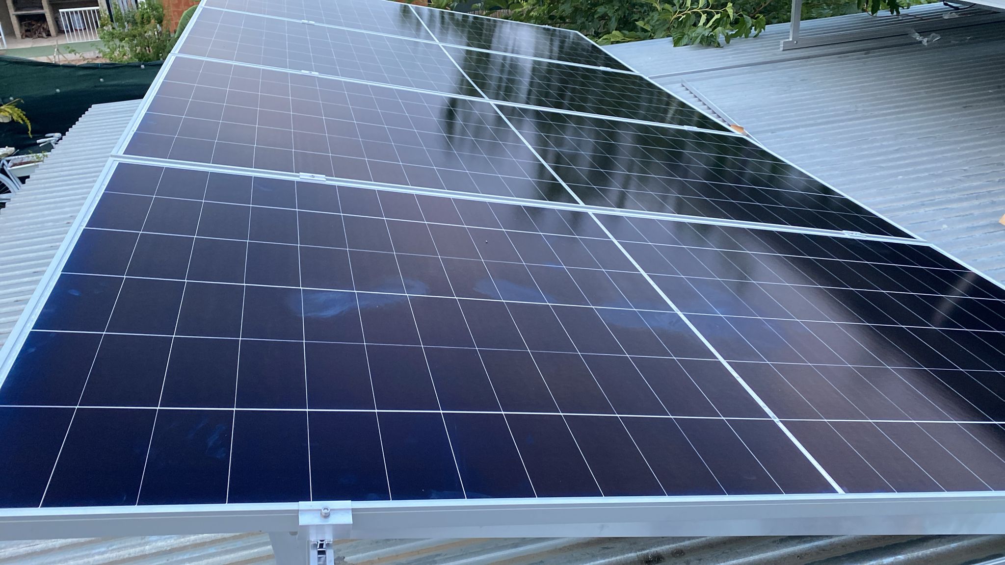 Energía solar fotovoltaica y mantenimiento eléctrico en Valencia